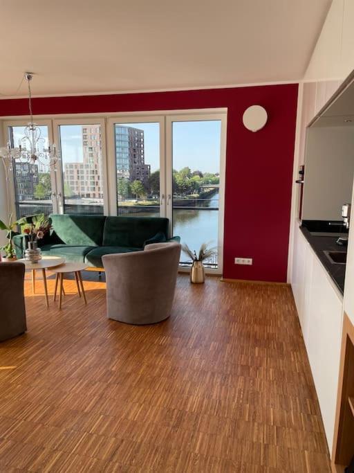 Penthouse-Wohnung Mit Flussblick Oldenburg Exterior photo